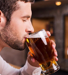 Beer = Breasts? The Issue That May be Plaguing Male IPA Drinkers